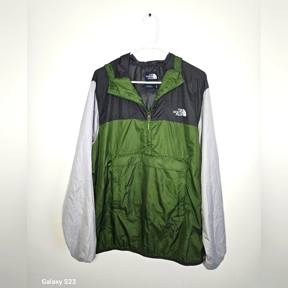 The North Face Other - Northface 1/4 zip hooded rain pull over